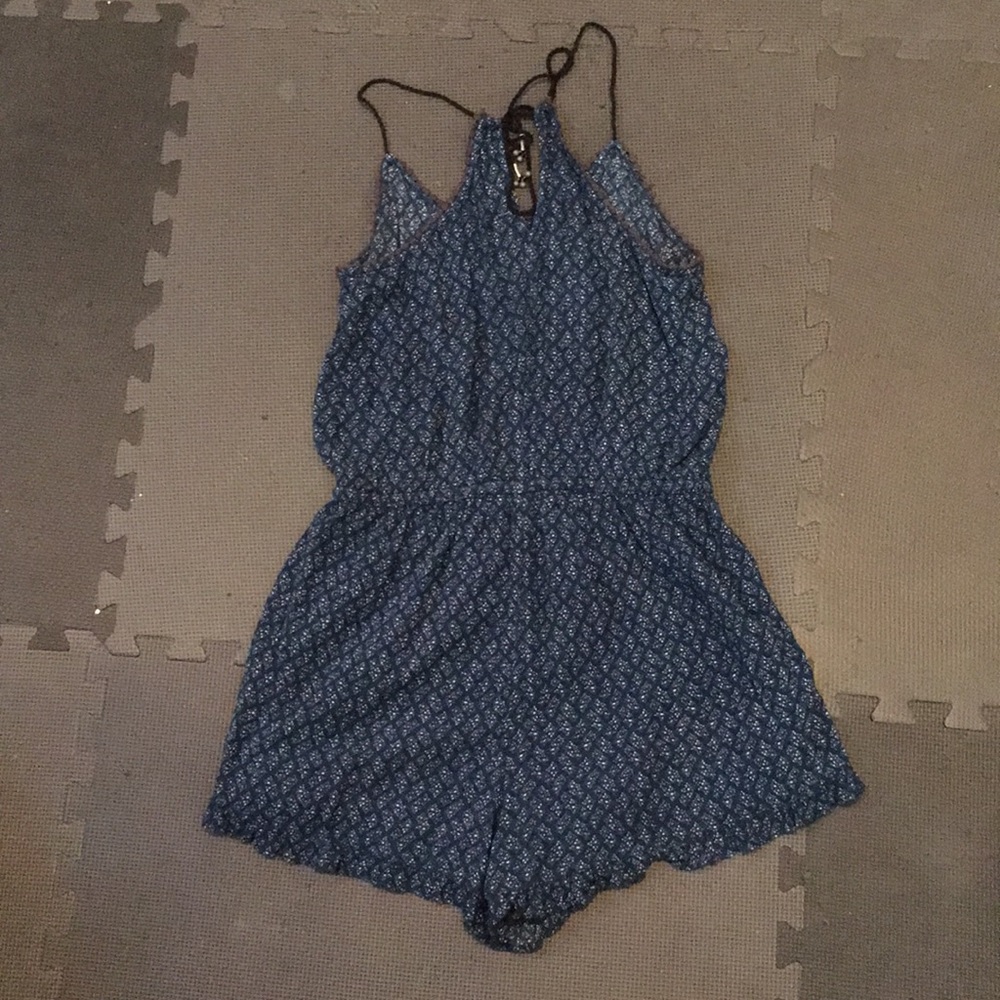 ROMPER - Picture 3 of 5